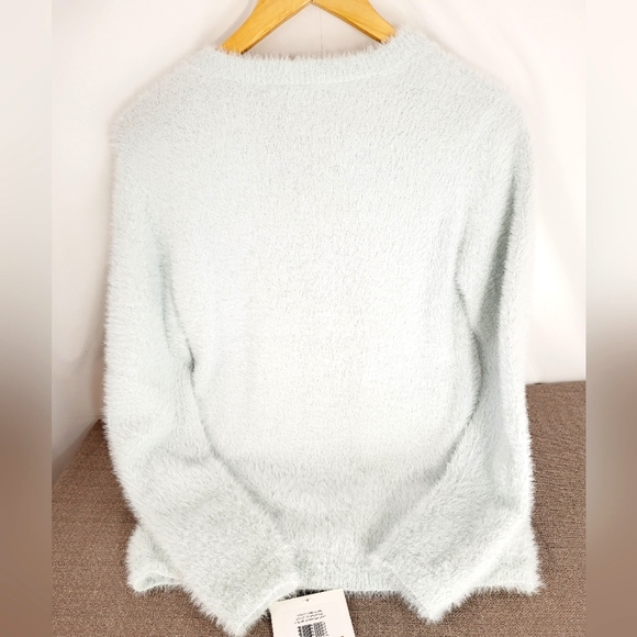 Ellen Tracy XS NEW Fuzzy Sweater - Picture 7 of 8